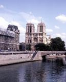NotreDame-1982-FredLynnRobbins-021
