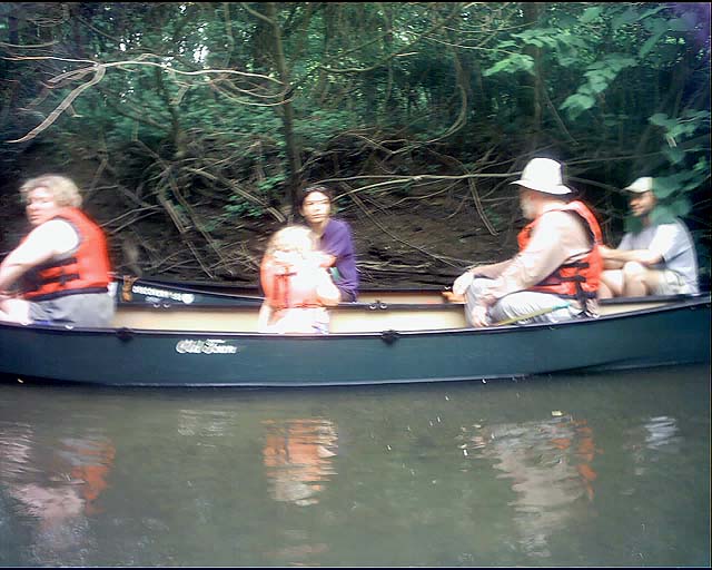 CanoeTrip_052204-012.jpg 78.3K