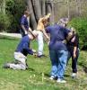 Planting-CreekBend_04_21_06-0058.jpg 58.2K