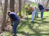 Planting-CreekBend_04_21_06-0061.jpg 91.3K