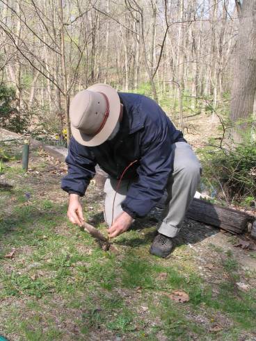 Planting-CreekBend_04_21_06-0006.jpg 46.8K