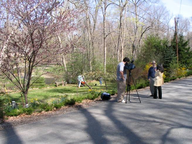 Planting-CreekBend_04_21_06-0036.jpg 81.5K